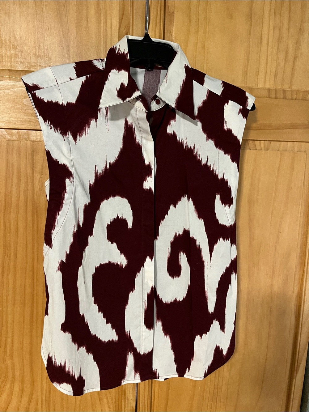 Express Sleeveless Button-Down in Maroon and White Ikat